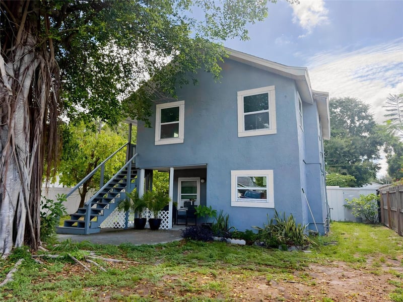 1208 17th St N, St Petersburg, FL 33713