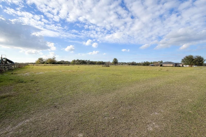 , Dade City, FL 33525
