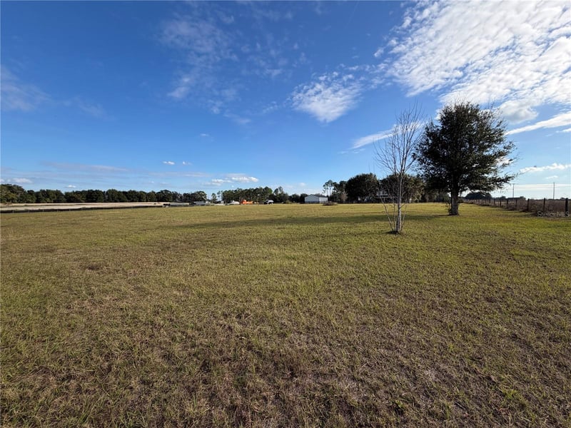 , Dade City, FL 33525