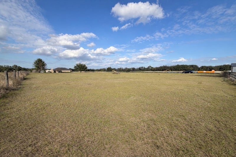 , Dade City, FL 33525