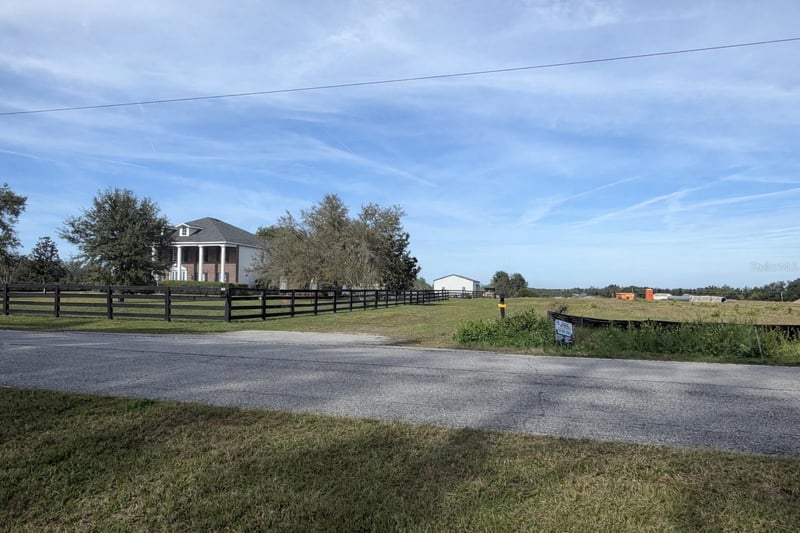 , Dade City, FL 33525