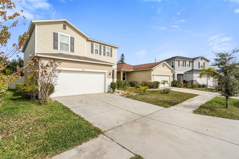 7710 Sunshine Bridge Ave, Gibsonton, FL 33534