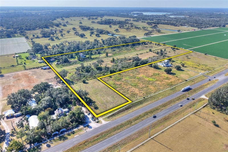 1505 60 Hw, Plant City, FL 33567