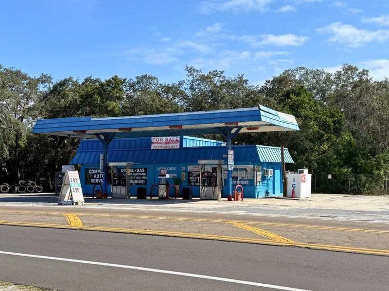 1941 Pinellas Ave, Tarpon Springs, FL 34689