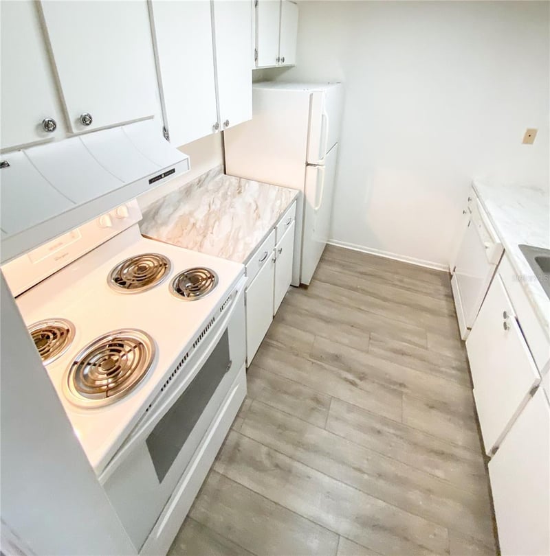 4325 Aegean Dr #128B, Tampa, FL 33611
