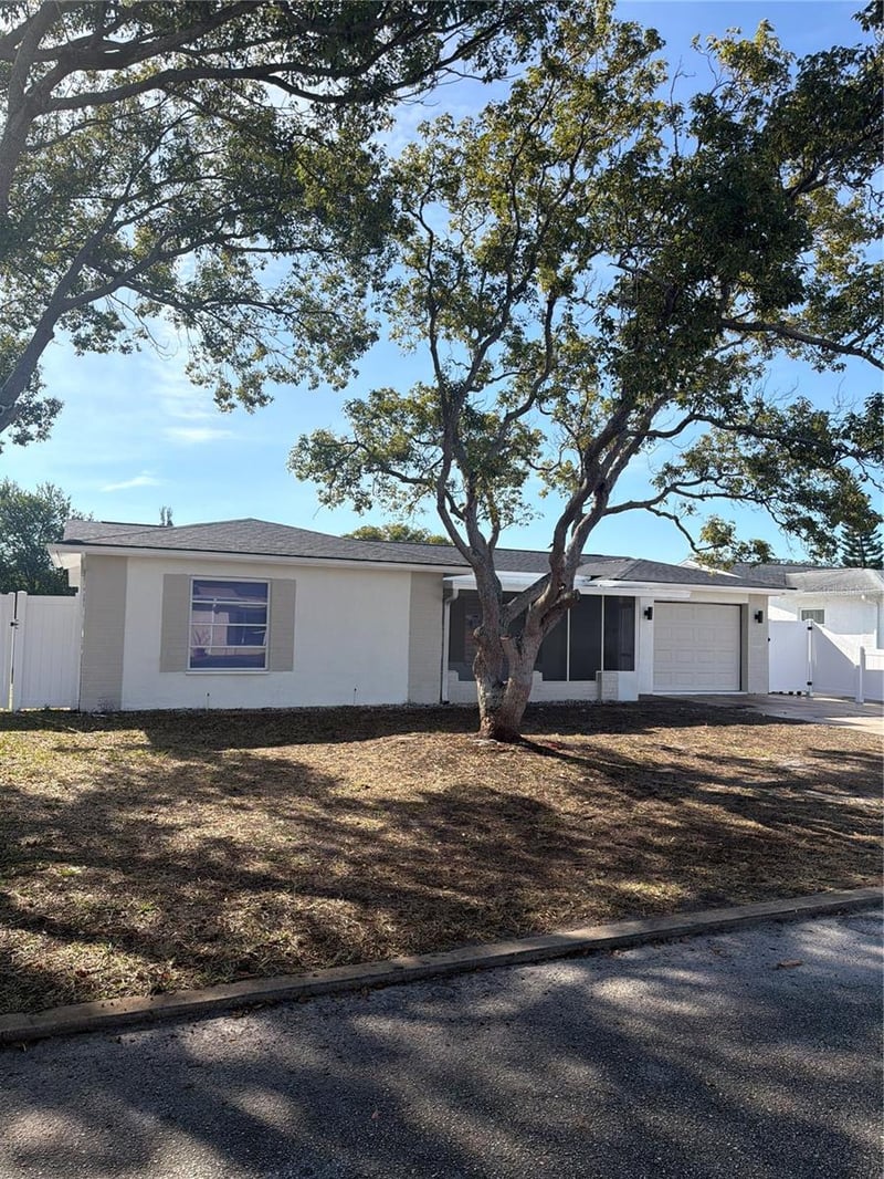 7604 Hawthorn Dr, Port Richey, FL 34668