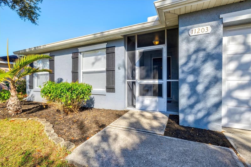 11203 2nd Ave, Bradenton, FL 34212