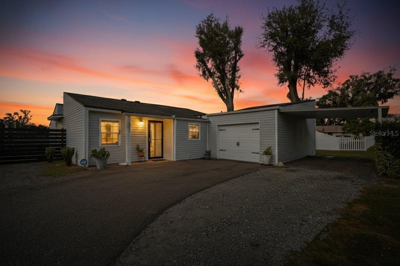 1009 Lenna Ave, Seffner, FL 33584