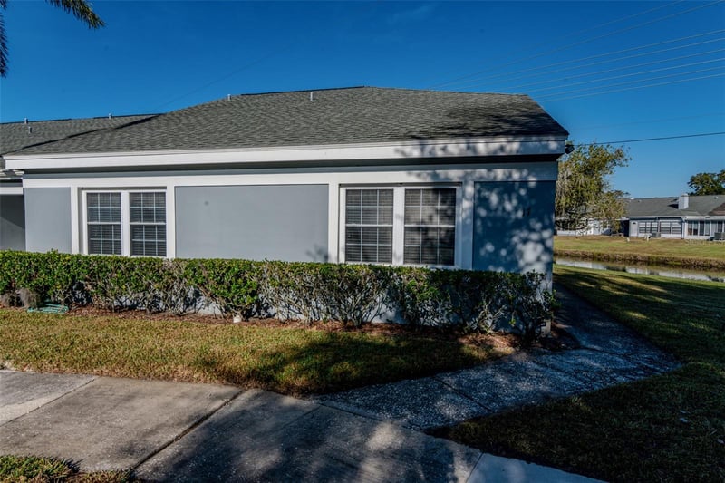 17 Penzance Ct, Safety Harbor, FL 34695