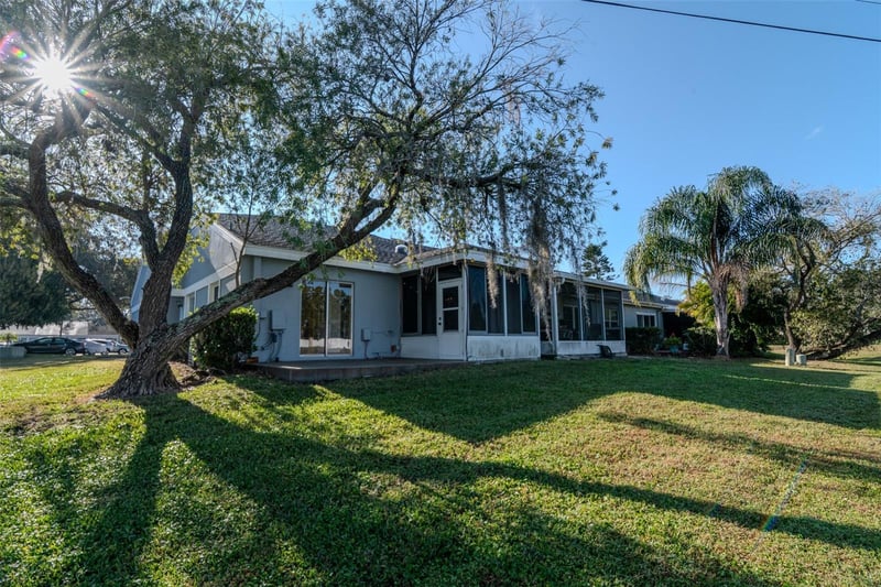 17 Penzance Ct, Safety Harbor, FL 34695