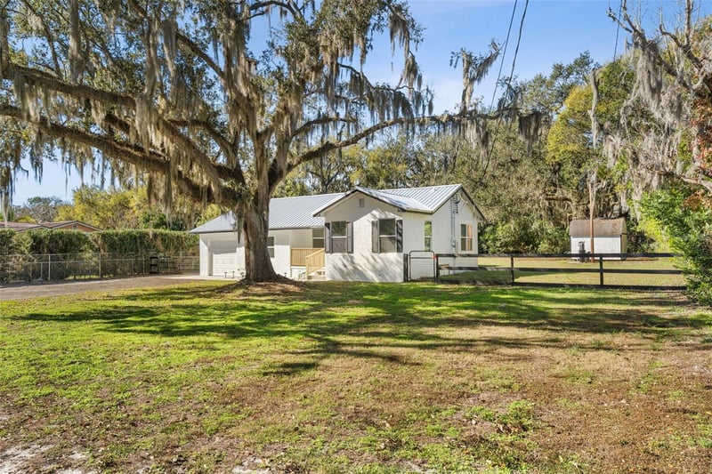3307 Speer Rd, Plant City, FL 33565