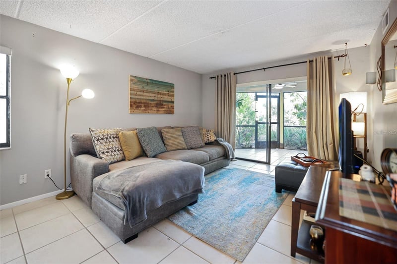 113 Woodlake Wynde #19, Oldsmar, FL 34677
