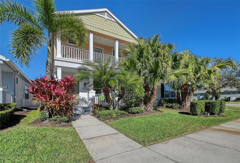 4755 Woodbrook Dr, Sarasota, FL 34243