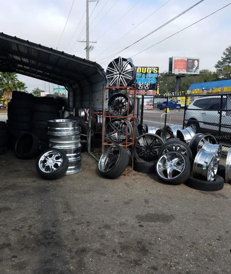 5120 22nd St, Tampa, FL 33610