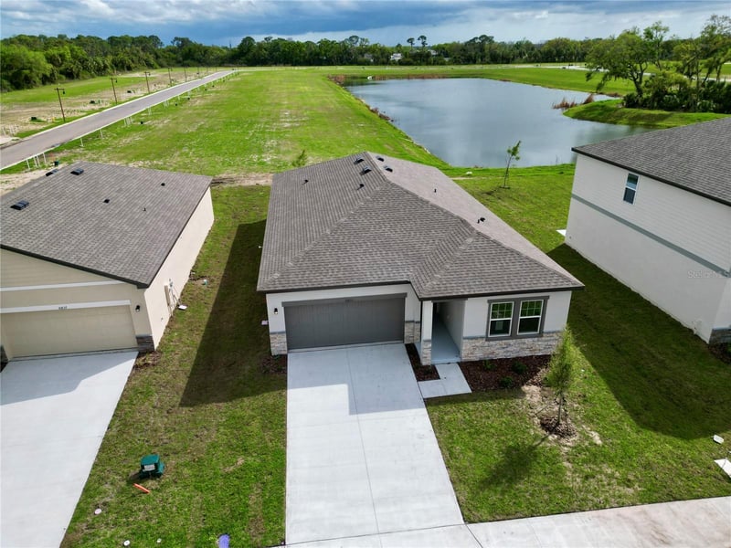 10833 Paddling Trace Rn, Parrish, FL 34219