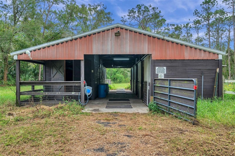 Appaloosa Rd, Tarpon Springs, FL 34688