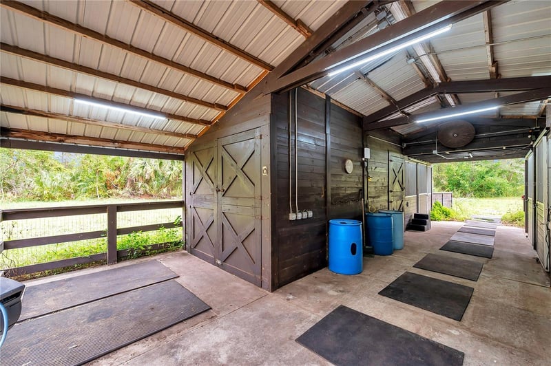 Appaloosa Rd, Tarpon Springs, FL 34688