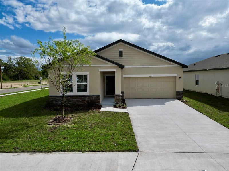 10837 Paddling Trace Rn, Parrish, FL 34219