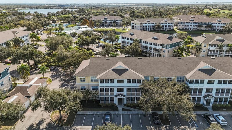 4802 51st St #416, Bradenton, FL 34210