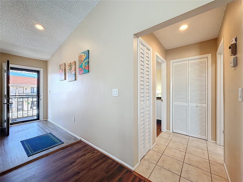 9961 Eagles Point Cir #4, Port Richey, FL 34668