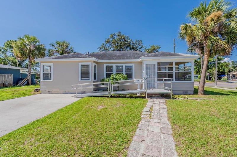 1524 13th Ave, St Petersburg, FL 33705