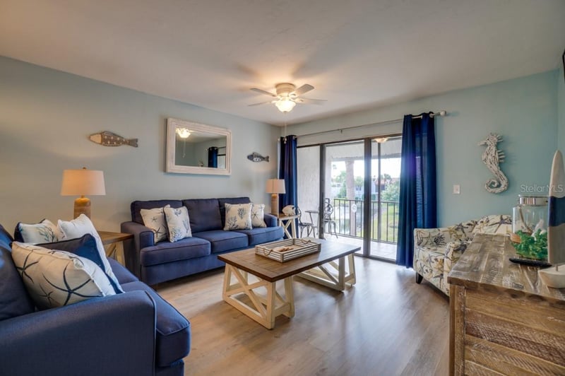 1801 Gulf Dr #211, Bradenton Beach, FL 34217