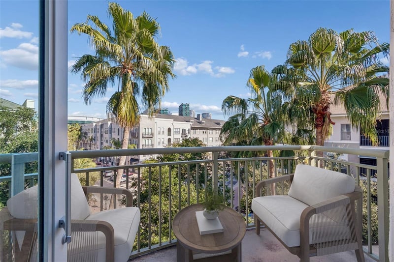 450 Knights Run Ave #411, Tampa, FL 33602