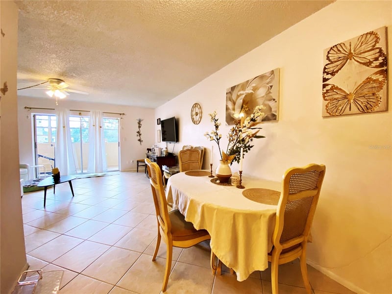 617 Keene Rd #Q9, Clearwater, FL 33755