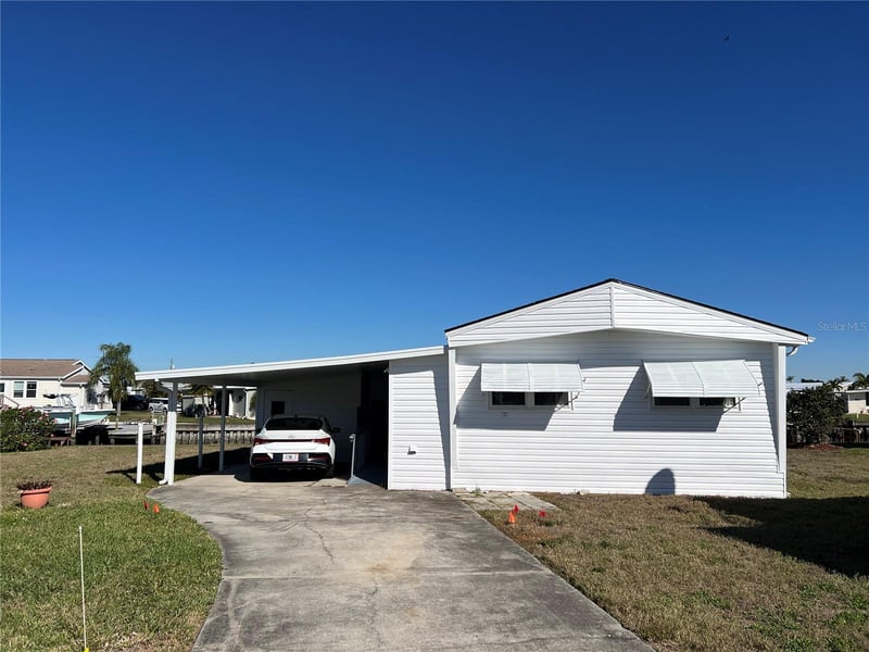 217 Mount Isle Ave #197, St Petersburg, FL 33702