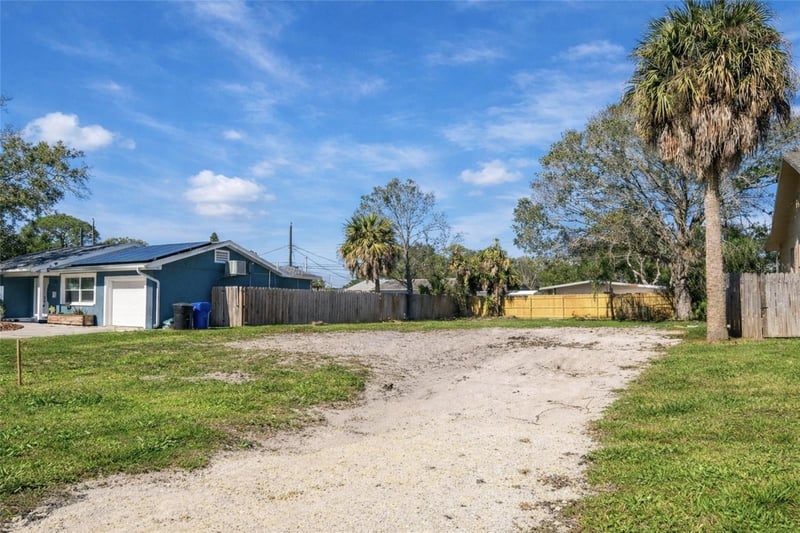 319 80th Ave, St Petersburg, FL 33702