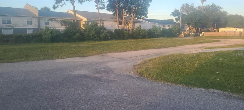 300 Starkey Rd, Largo, FL 33771