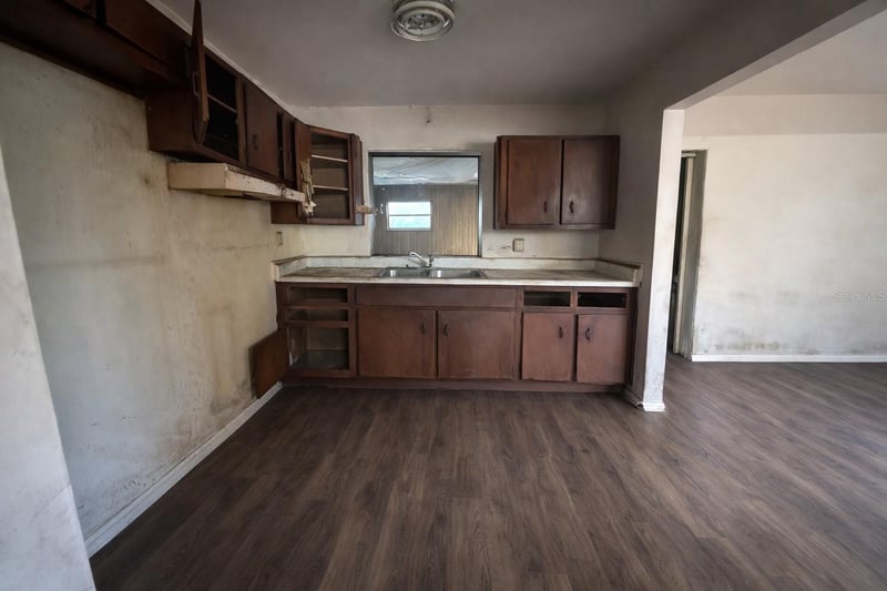 10005 29th St, Tampa, FL 33612