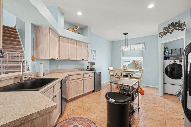 12757 Standbridge Dr, Riverview, FL 33579