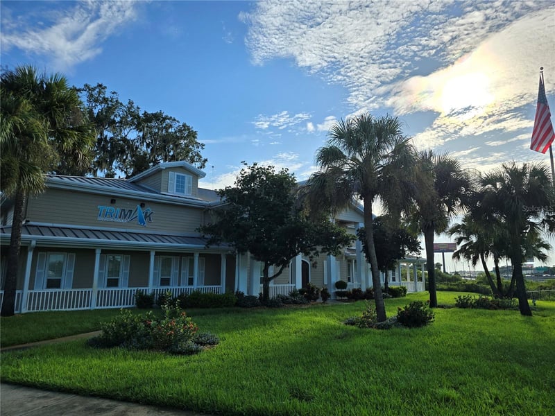 2502 Frontage Park Pl, Plant City, FL 33563