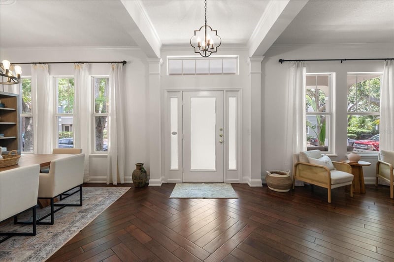 10021 Brompton Dr, Tampa, FL 33626