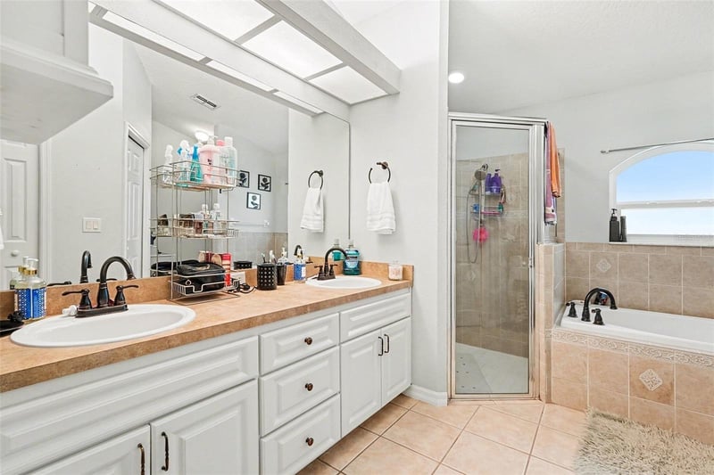 11428 Dorian Ct, New Port Richey, FL 34654