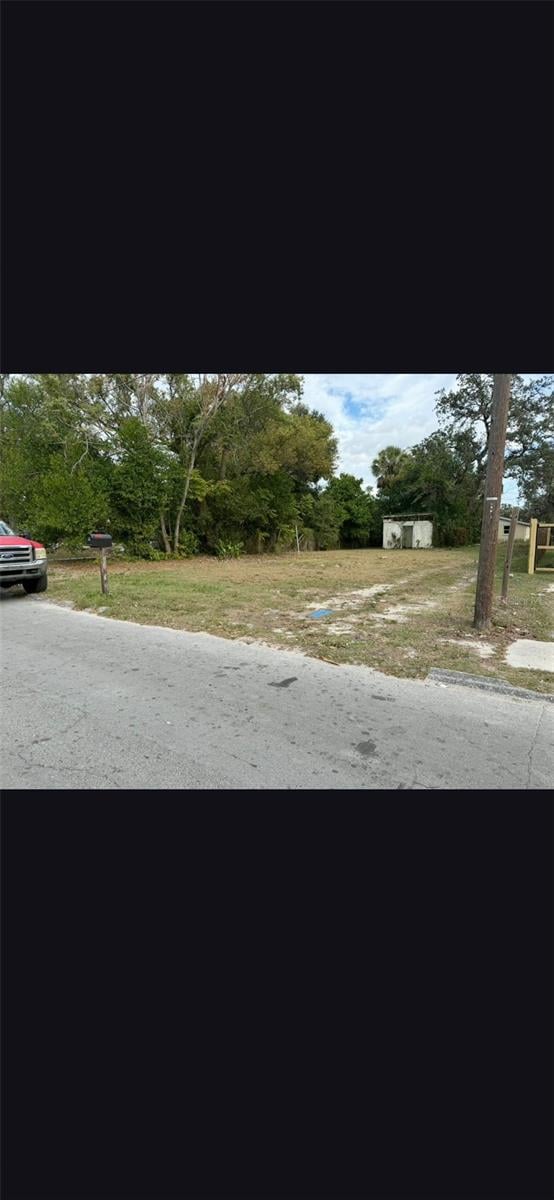 3811 Whittier St, Tampa, FL 33619