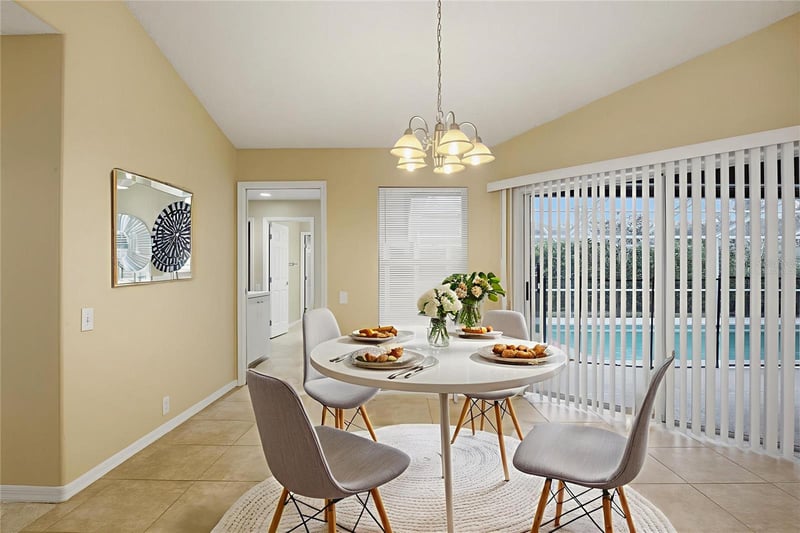 437 Waterford Cir, Tarpon Springs, FL 34688