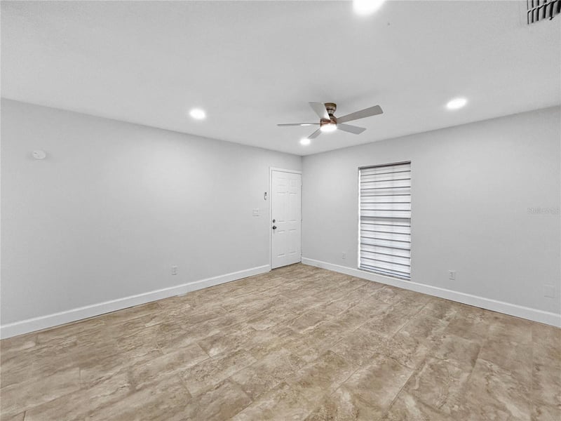 37502 Oakview Cir, Dade City, FL 33523