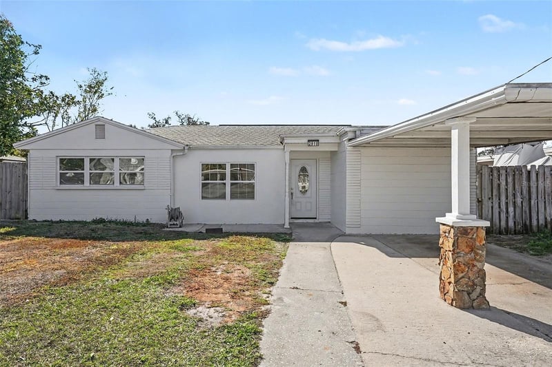 2910 Burke St, Tampa, FL 33614