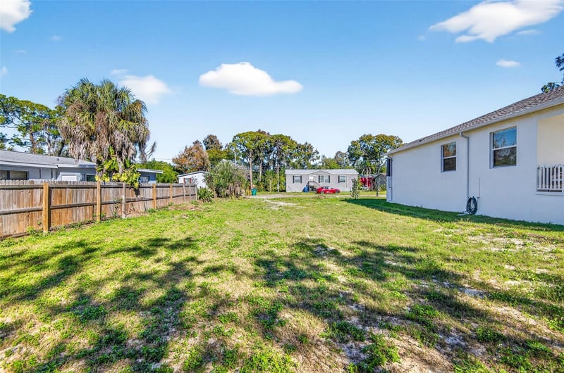 3242 Roxborough Ave, Clearwater, FL 33762