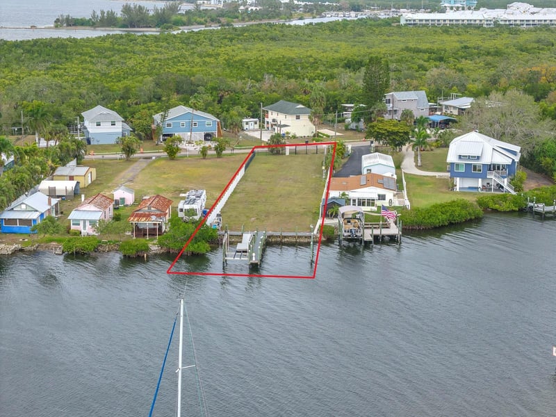 3304 Shell Point Rd, Ruskin, FL 33570