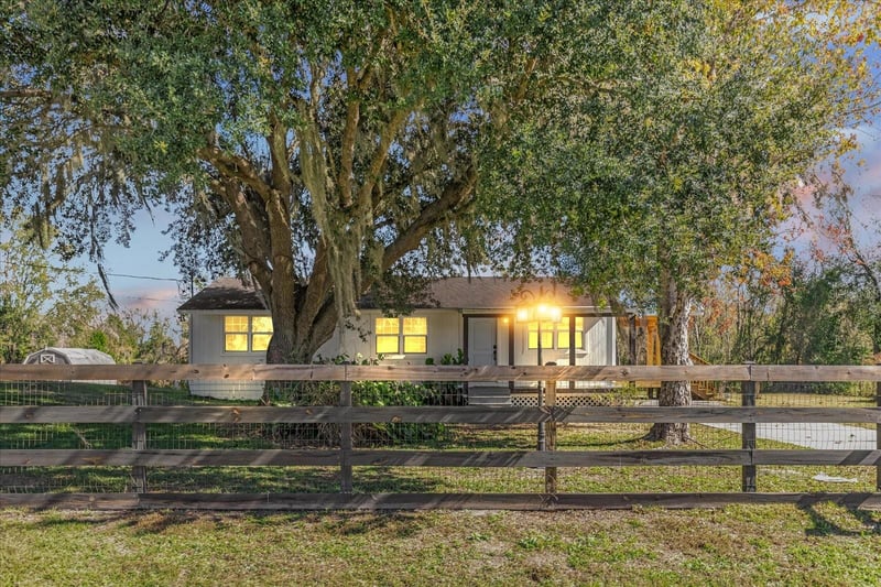 3628 Foxwood Blvd, Wesley Chapel, FL 33543