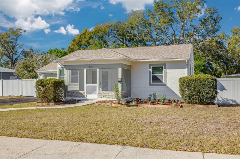 6103 6th Ave, St Petersburg, FL 33710