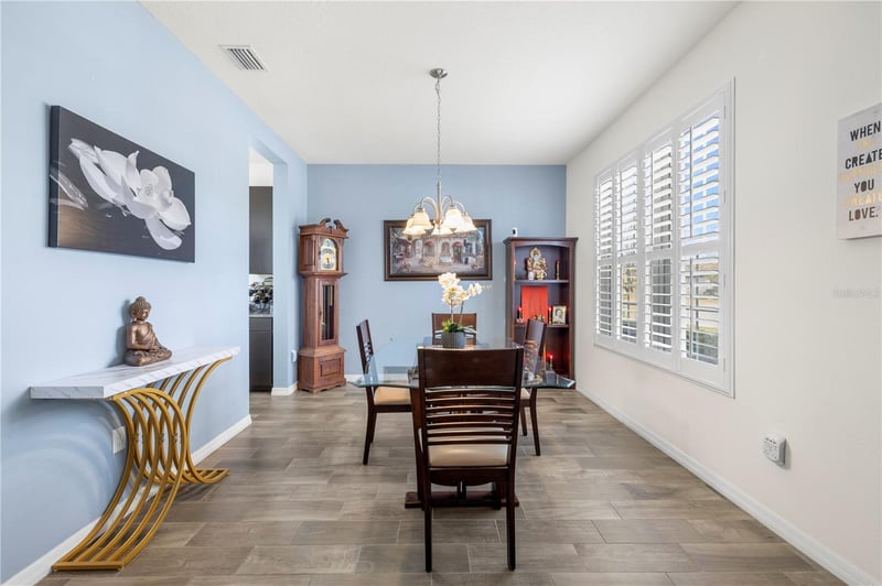 1565 Feather Grass Loop, Lutz, FL 33558