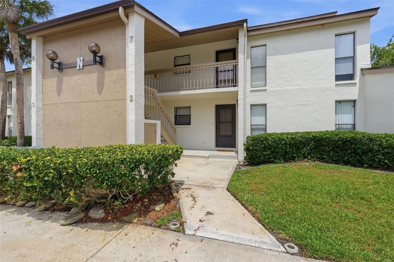 1200 Tarpon Woods Blvd #N2, Palm Harbor, FL 34685