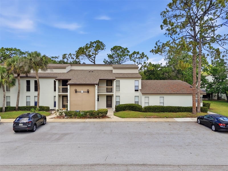 1200 Tarpon Woods Blvd #N2, Palm Harbor, FL 34685