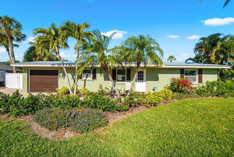 310 66th St, Holmes Beach, FL 34217