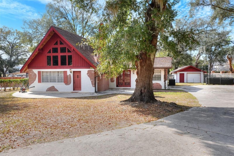 3205 Little Rd, Valrico, FL 33596