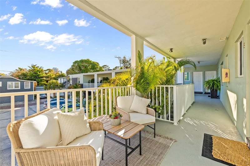 410 12th Ave #8, St Petersburg, FL 33701